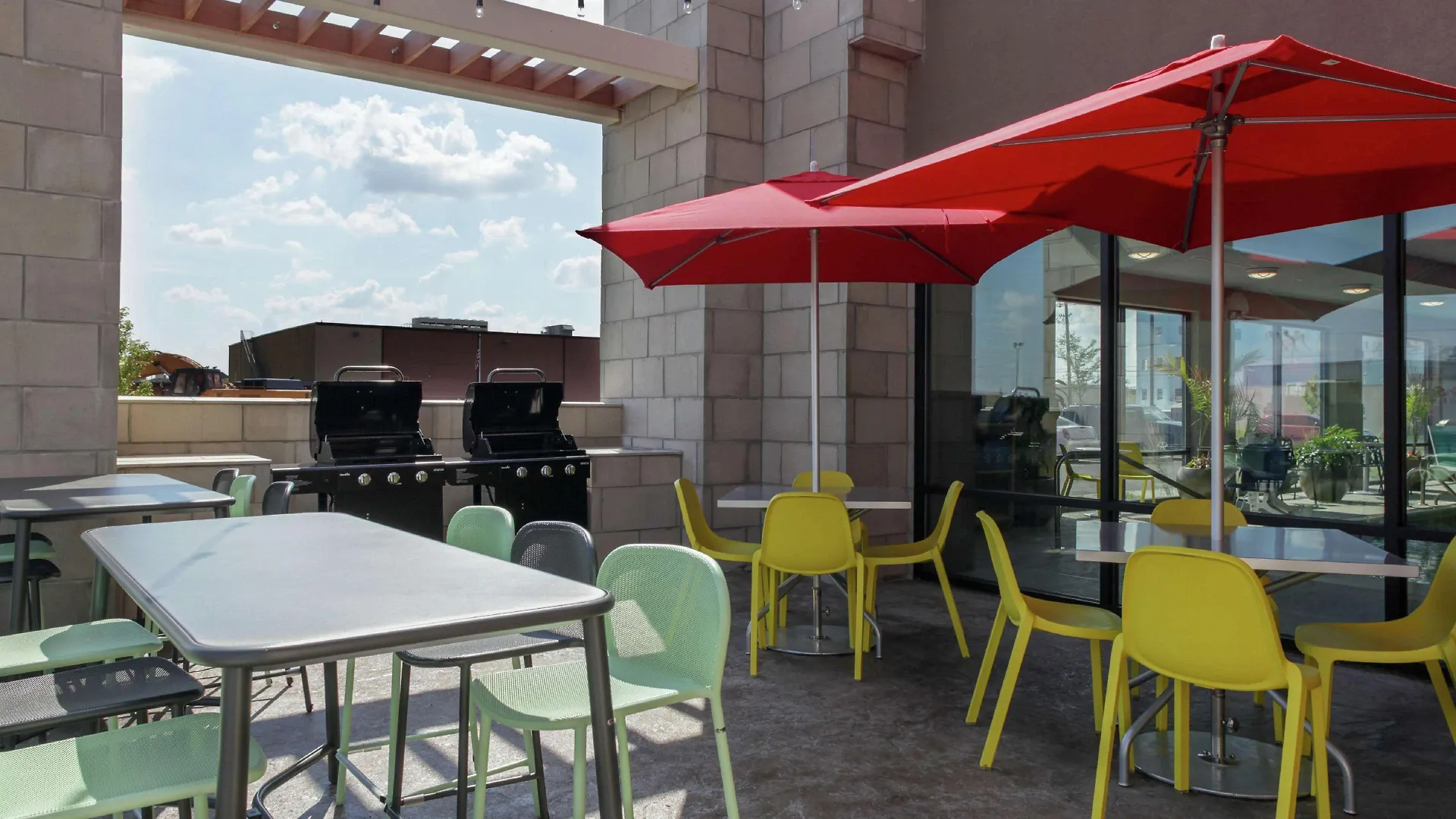 Home2 Suites By Hilton Louisville Airport Expo Center 3*,