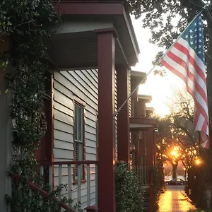 The On Taylor Savannah